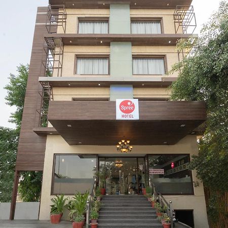 Spree Hotel Agra - Walking Distance To Tajmahal Ngoại thất bức ảnh