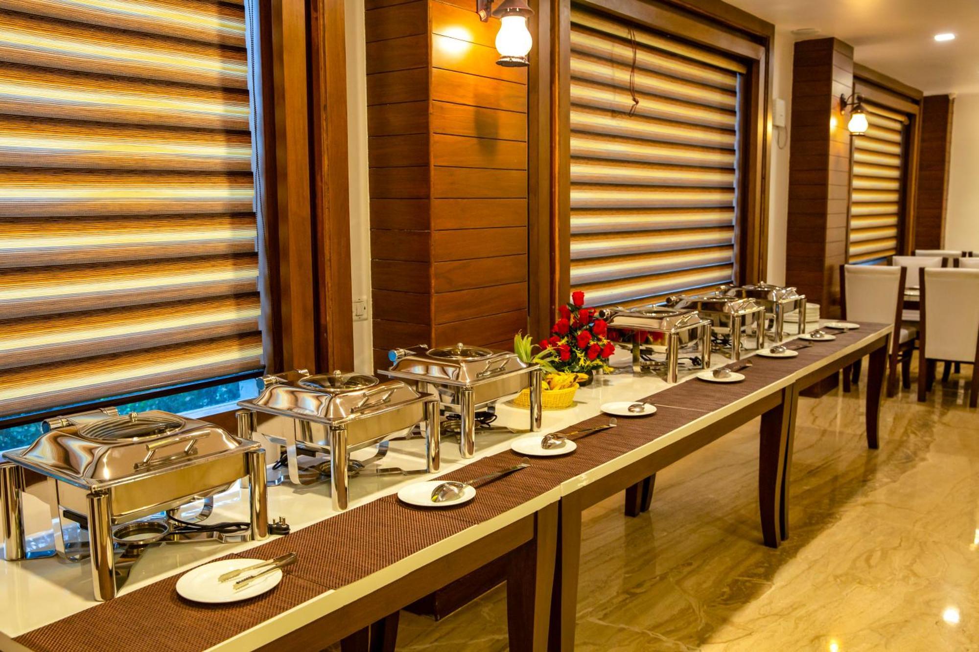 Spree Hotel Agra - Walking Distance To Tajmahal Ngoại thất bức ảnh