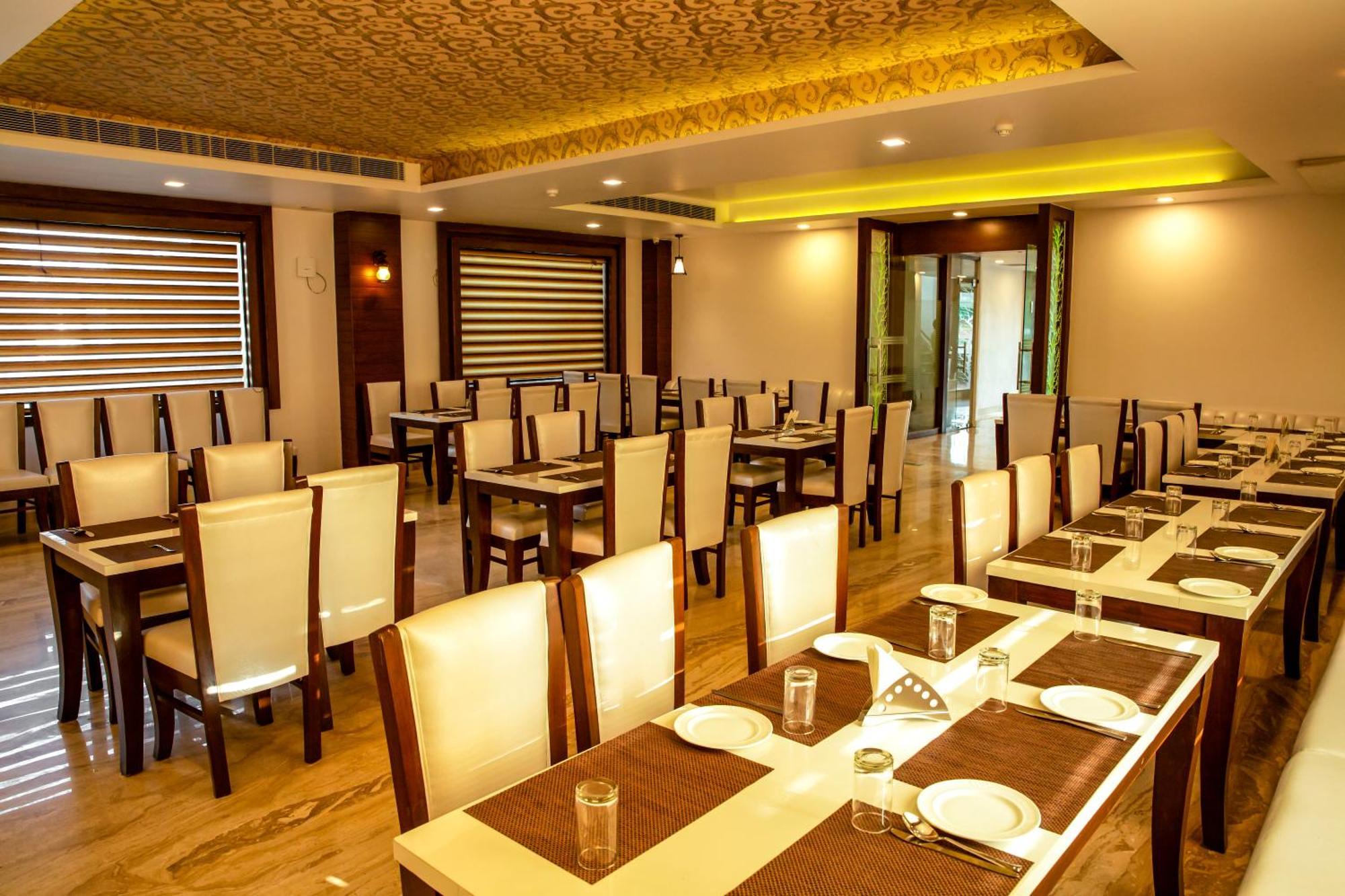 Spree Hotel Agra - Walking Distance To Tajmahal Ngoại thất bức ảnh
