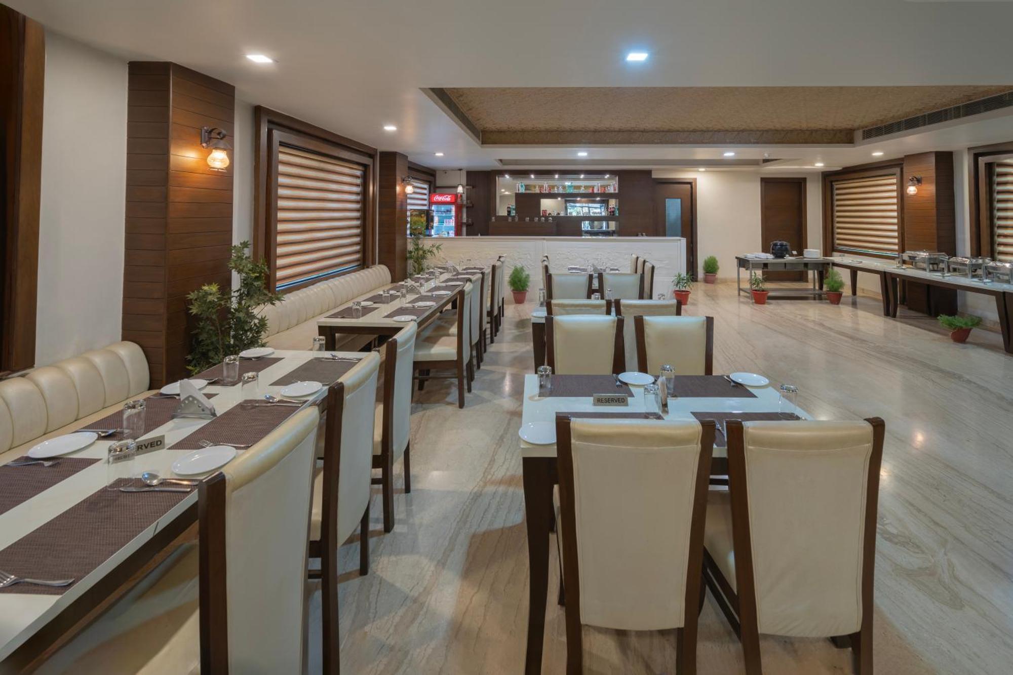 Spree Hotel Agra - Walking Distance To Tajmahal Ngoại thất bức ảnh