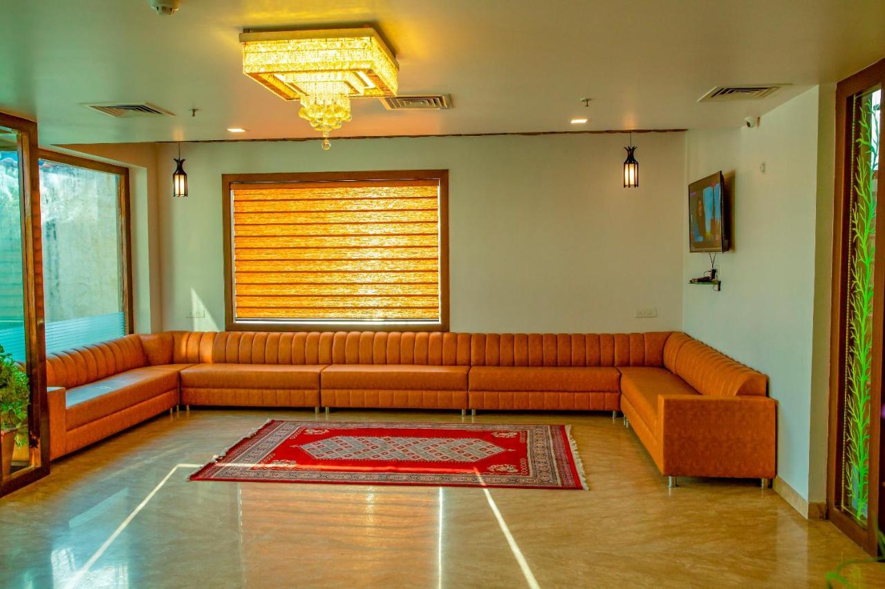 Spree Hotel Agra - Walking Distance To Tajmahal Ngoại thất bức ảnh