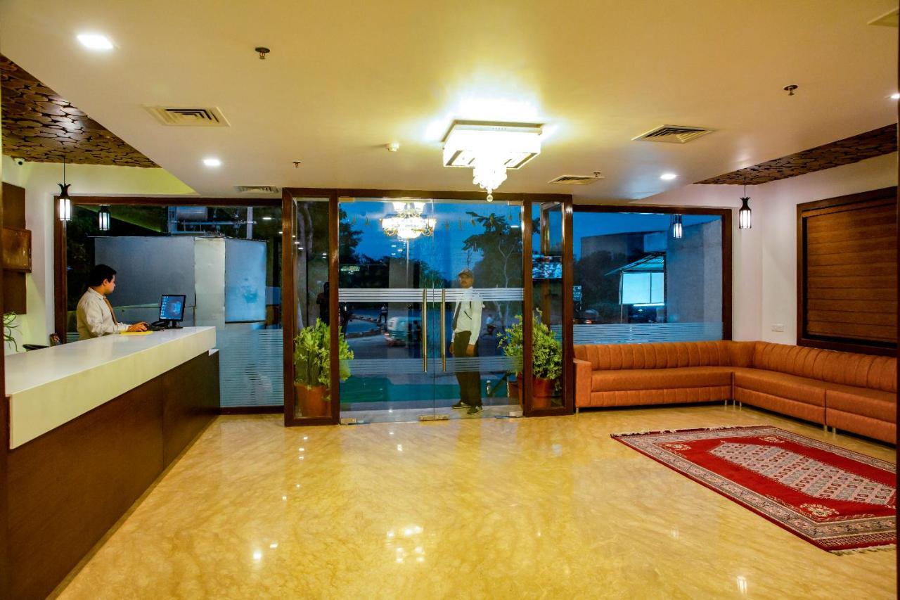 Spree Hotel Agra - Walking Distance To Tajmahal Ngoại thất bức ảnh